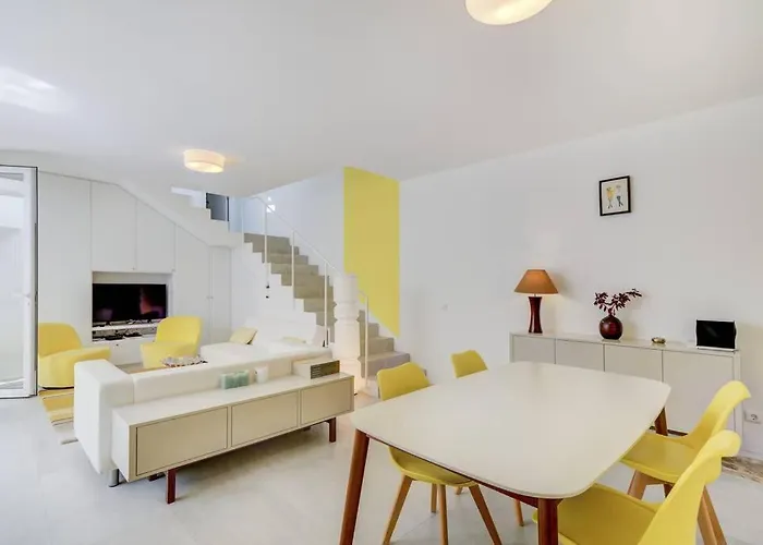 Casa Trindade, Encanto No Coracao De Villa *